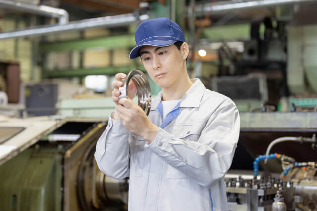 フライス加工とマシニング加工の違いと使い分け